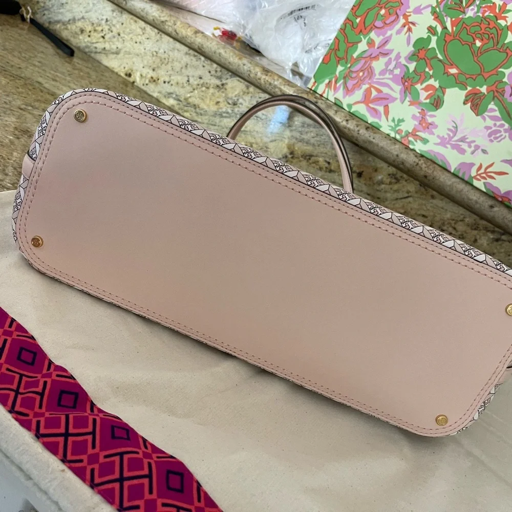 New Tory Burch geo logo targe zip tote - Picture 9 of 10